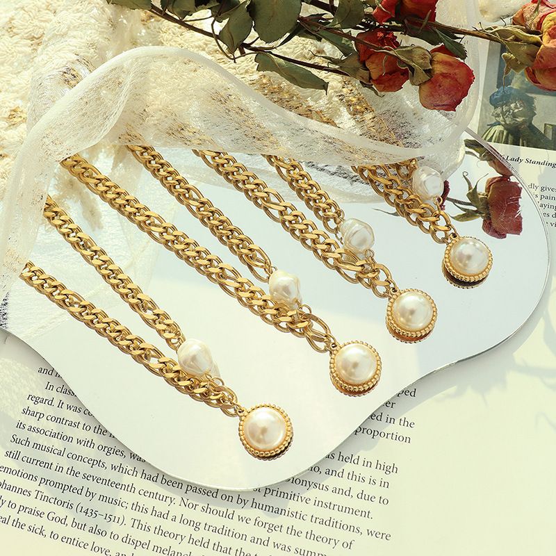 Fashion Geometric Chain Inlaid Pearl 18k Gold Titanium Steel Necklace