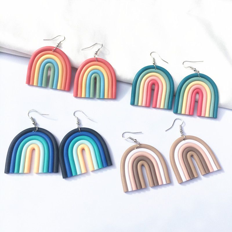 Boucles D'oreilles En Poterie Douce De Couleur Arc-en-ciel Boucles D'oreilles Géométriques En Forme De U En Poterie En Argile