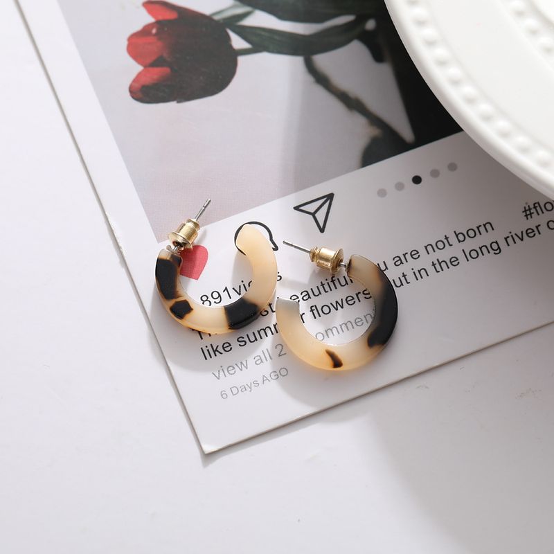 Fashion Letter C Earrings Simple Acrylic Leopard Hoop Earrings