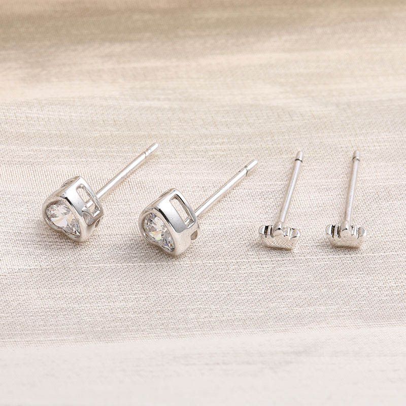 Simple Classic 925 Corona Corazón Stud Pendientes