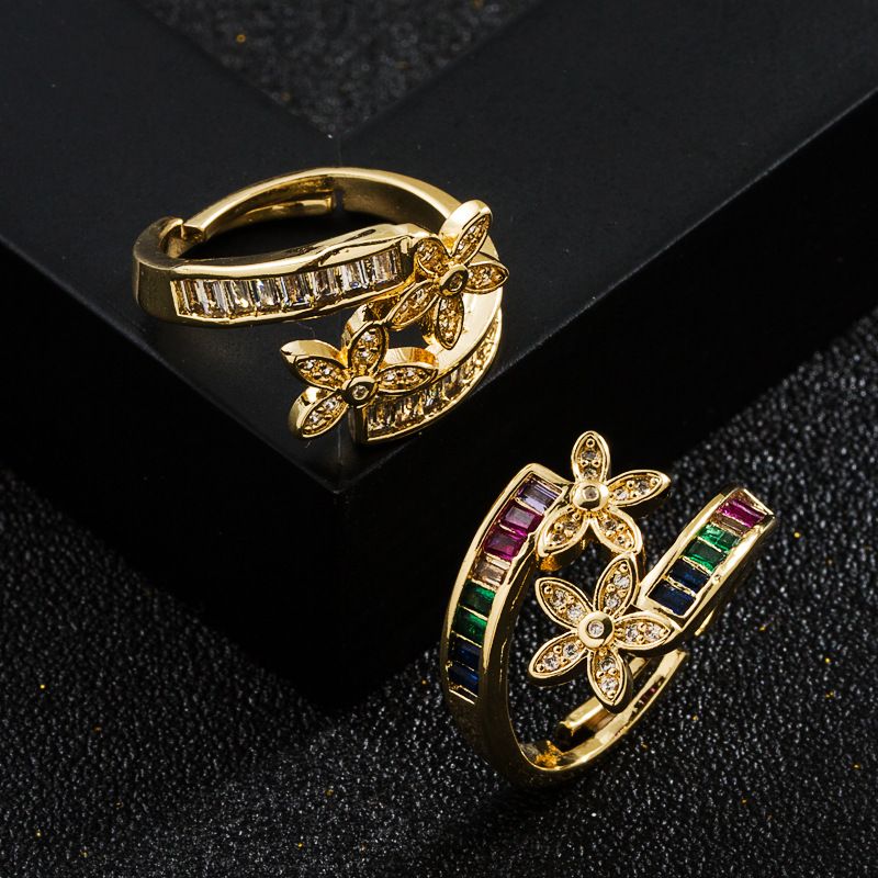 Fashion Copper Gold-plated Micro-inlaid Zircon Geometric Flower Ring