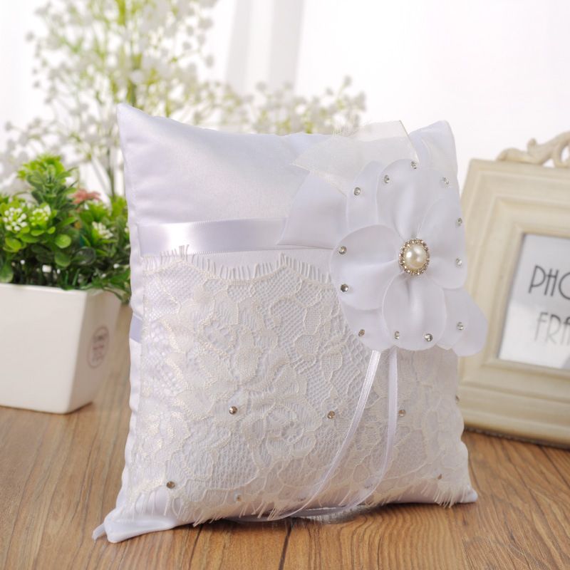 New Wedding Supplies Hollow Lace Fabric Ring Pillow Ring Box Wholesale