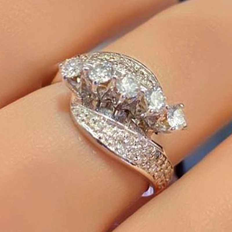 Copper Plated Platinum Zircon Fashion Retro Women's Ring