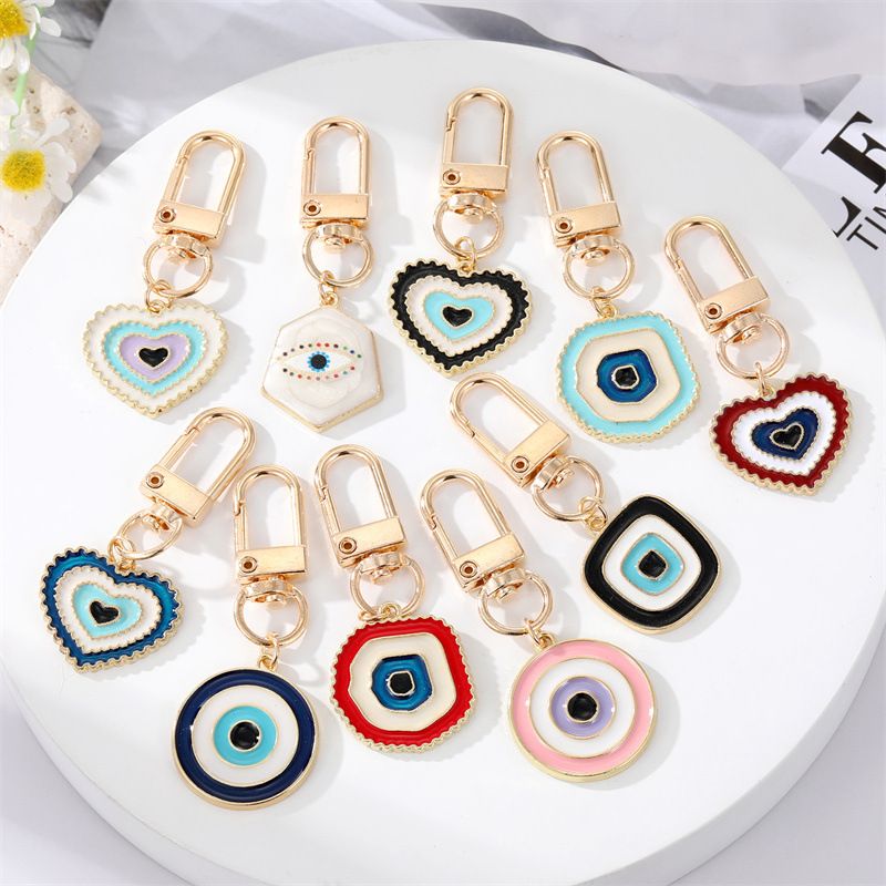 Simple Colorful Eyes Heart Keychain Alloy Irregular Round Bag Pendant Accessories