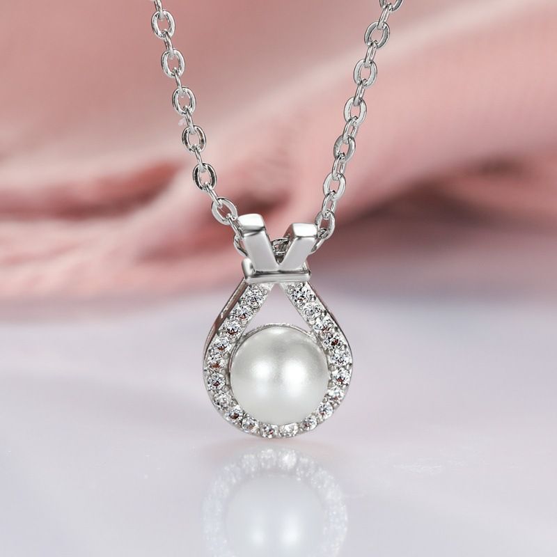 Korean Design Platinum White Pearl Necklace For Women 2021 New High Sense Minority Simple Temperament Clavicle Chain