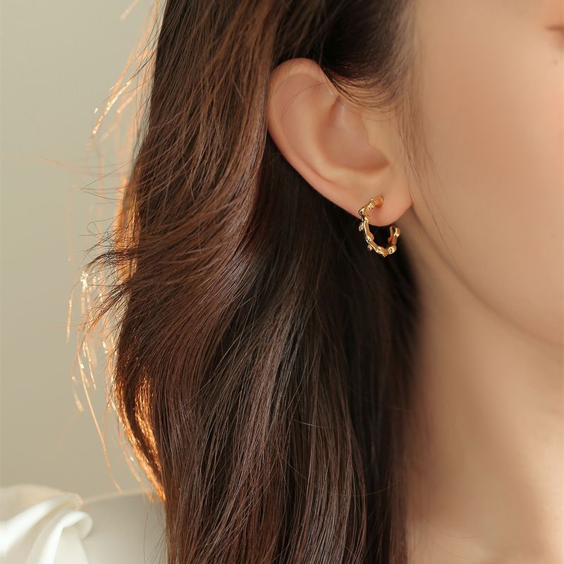 Fashion Gold-plated Copper Women's Simple Olive Leaf Earrings