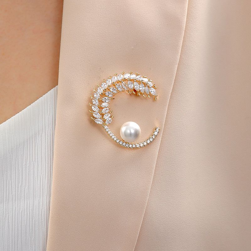 Broche De Perlas De Circón De Oro De 18k Chapado En Cobre Simple De Moda