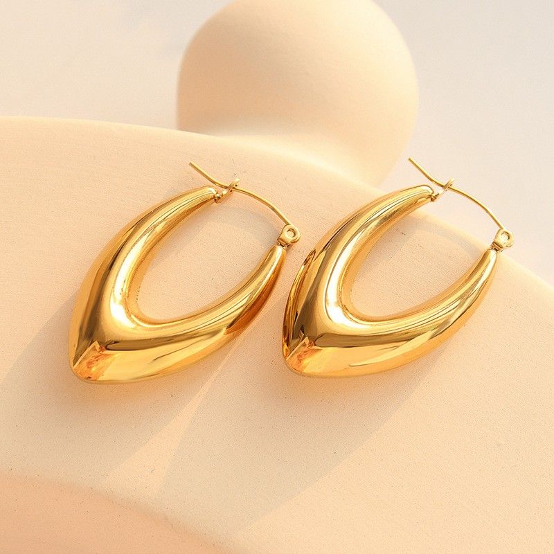 Fashion Geometric U-shaped Women's Non-mainstream Titanium Steel Gold-plated Earrings
