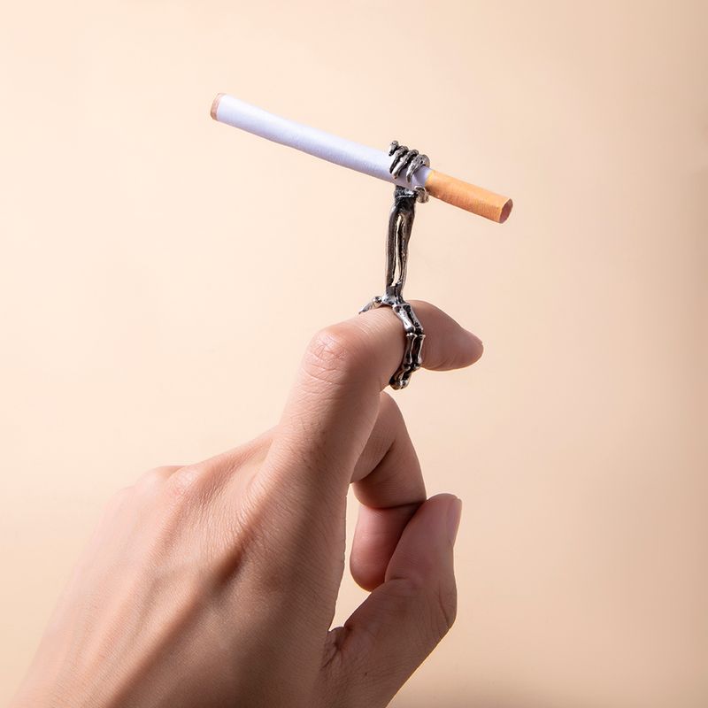 Anillo De Aleación De Calavera Soporte Para Cigarrillos De Hueso De Dedo