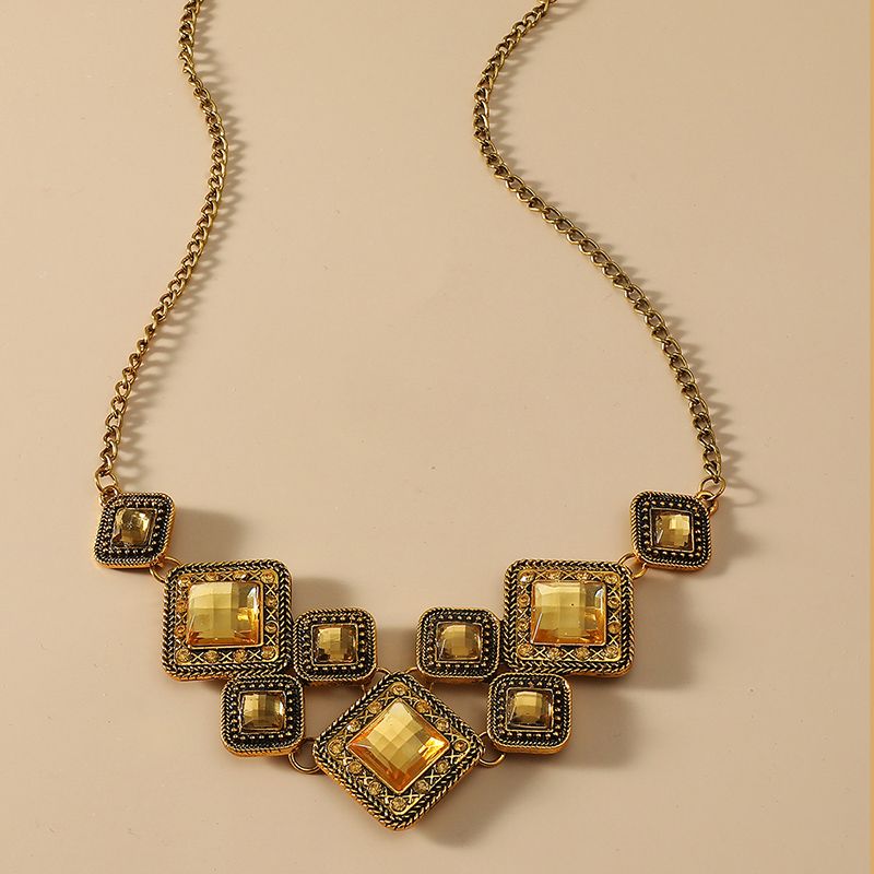 Mode Ornament Großen Quadratischen Edelstein Diamant Große Halskette