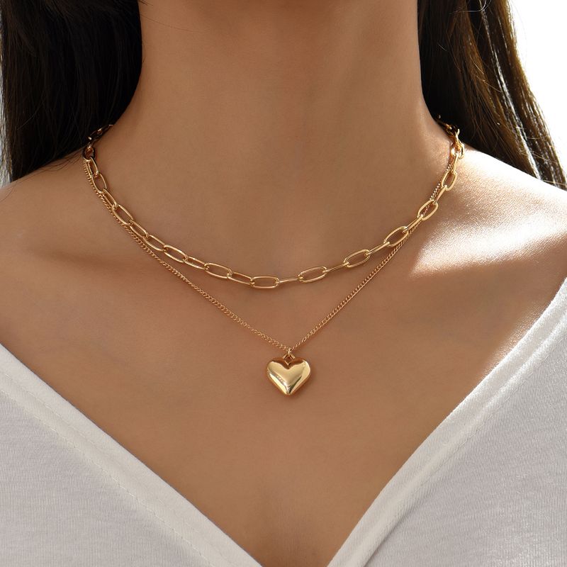 Retro Double Layer Heart Shaped Pendant Alloy Necklace
