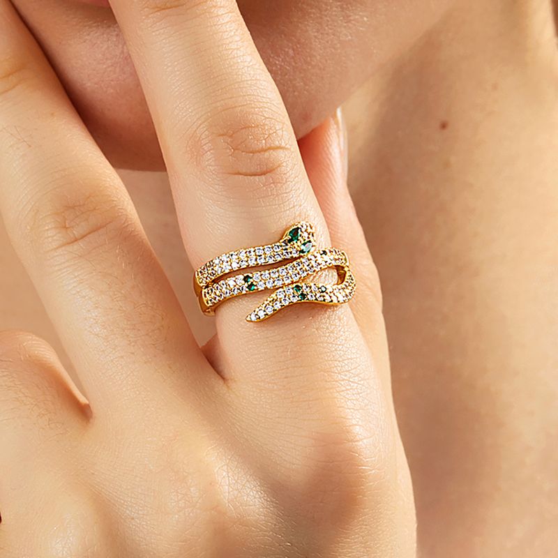 Fashion Retro Copper Inlaid Color Zirconium Copper Electroplated 18k Gold Snake Ring