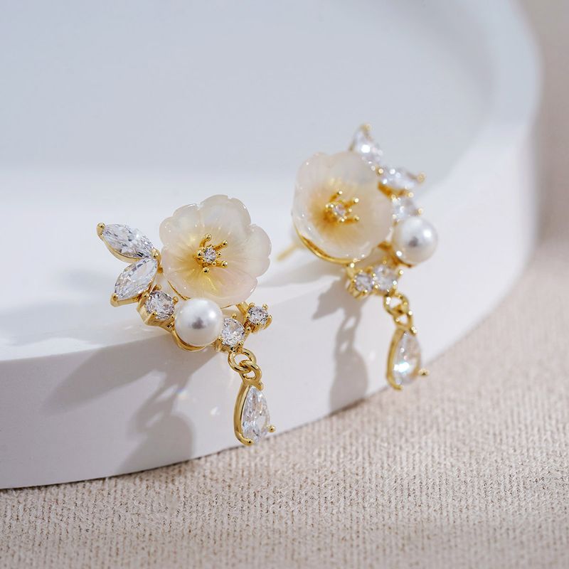 Fashion Simple Earrings Water Drop Diamond Flower Earrings