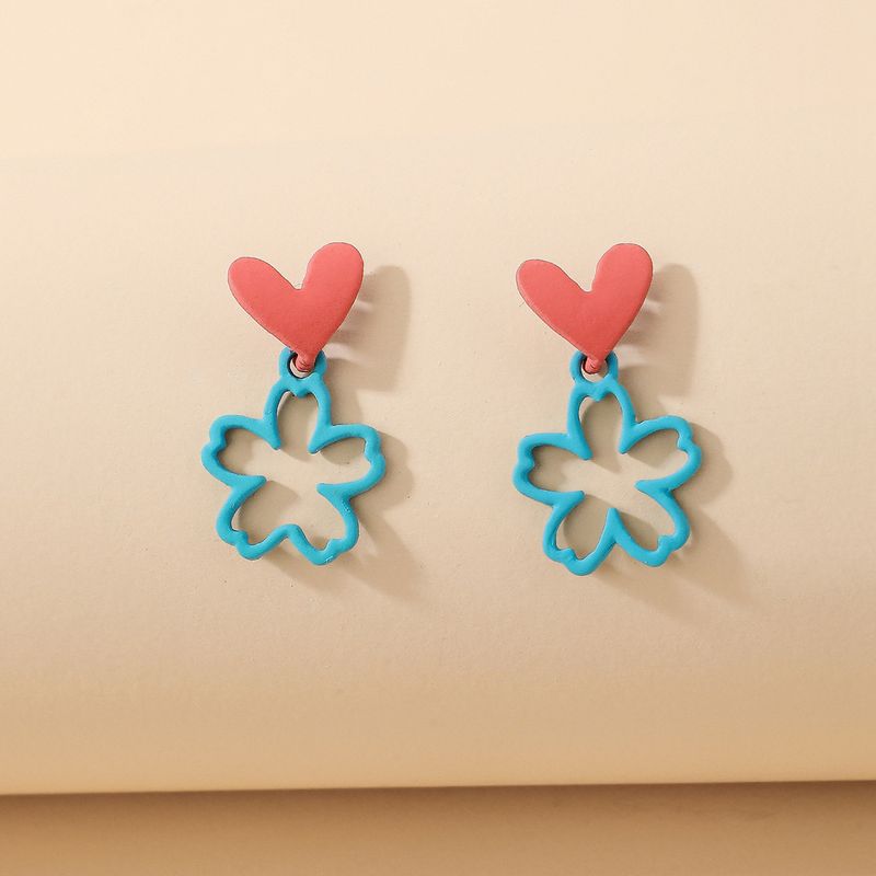Cute Contrast Color Heart Flower Pendant Earrings