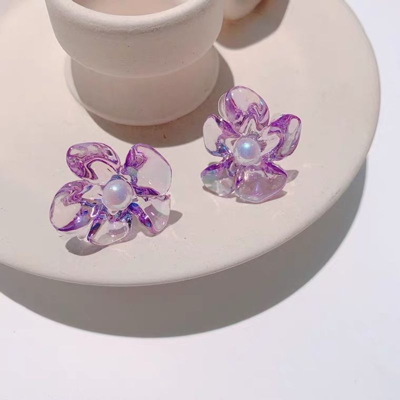 Boucles D'oreilles Simples En Forme De Fleur En Perles Acryliques En Trois Dimensions De Couleur Semi-transparente