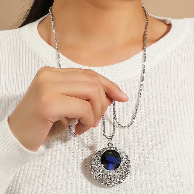 Fashion Jewelry Rhinestone Crystal Necklace
