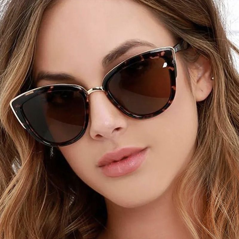 Mode Geometrisch Sonnenbrille Der Frauen