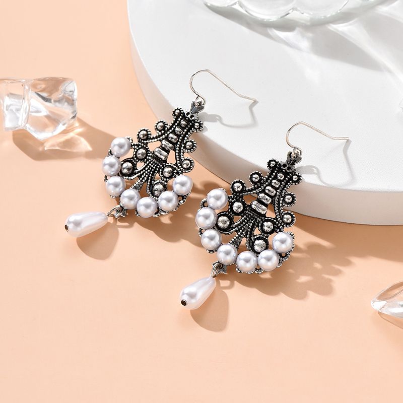 Fashion Pearl-studded Multi-color Long Acrylic Earrings