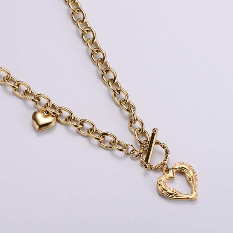 Fashion Electroplated 18k Gold Clavicle Chain Heart-shaped Pendant Necklace