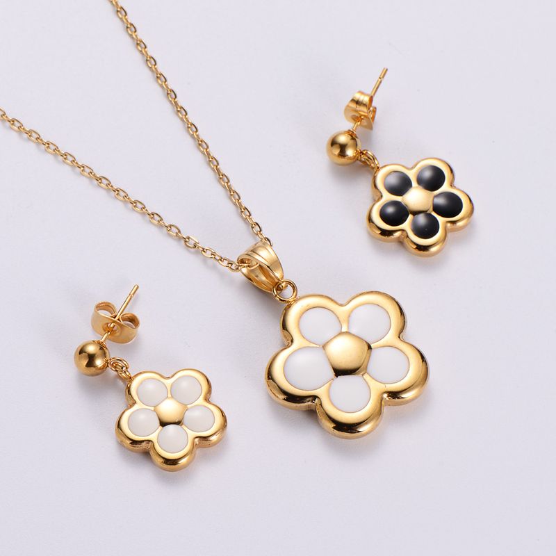 Stainless Steel 18K Gold Plated Simple Style Flower Shell