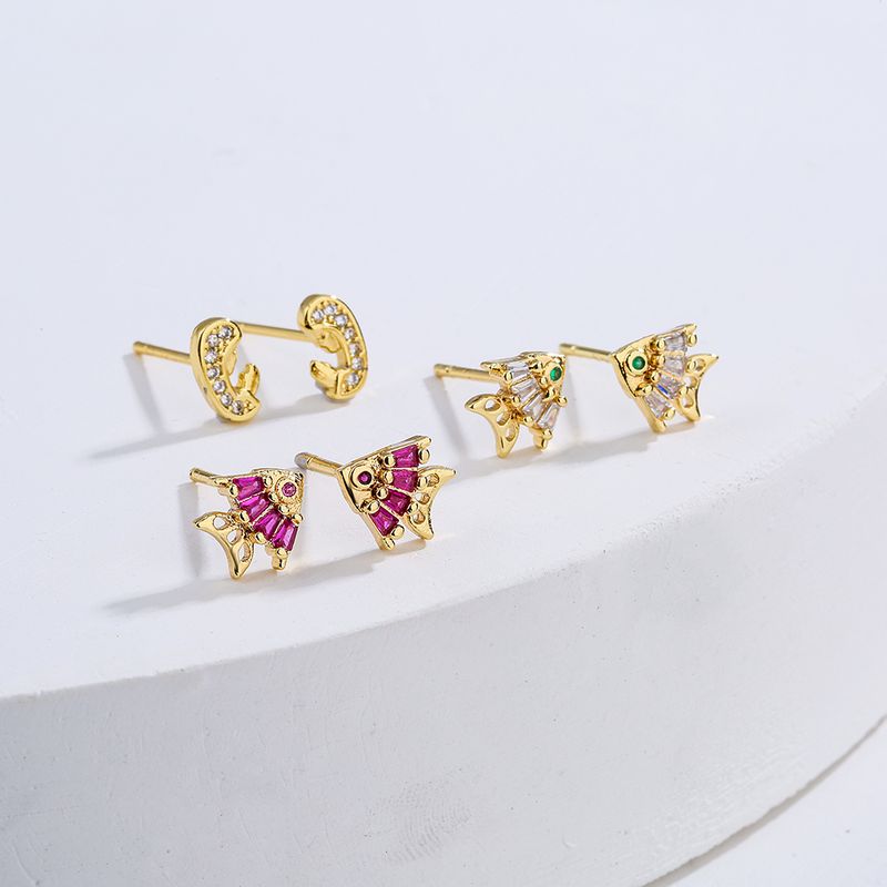 Fashion New Electroplating 18k Gold Micro Inlaid Zircon Goldfish Shape Copper Ear Stud Earrings
