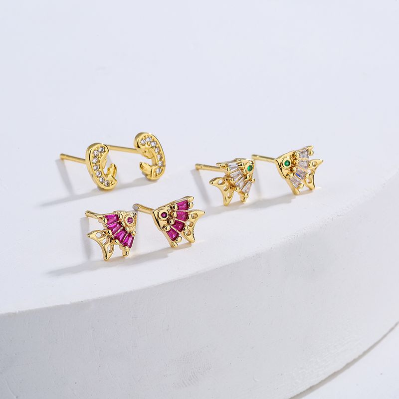 Moda Nueva Galvanoplastia 18k Oro Micro Incrustaciones Zirconio Dorado Forma De Cobre Pendientes