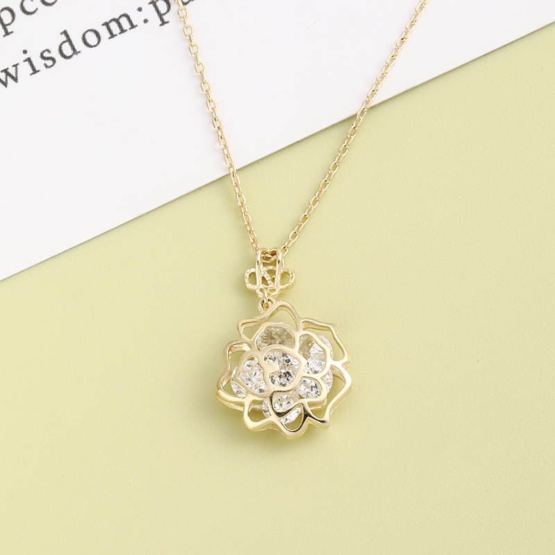 Fashion Geometric Gold Silver Flower Pendant S925 Silver Necklace