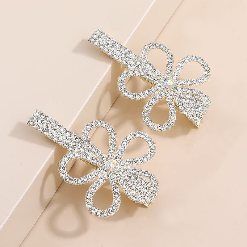 Women's Elegant Fashion Flowers Alloy Hair Accessories Diamond Artificial Rhinestones Hair Clip 1 Set