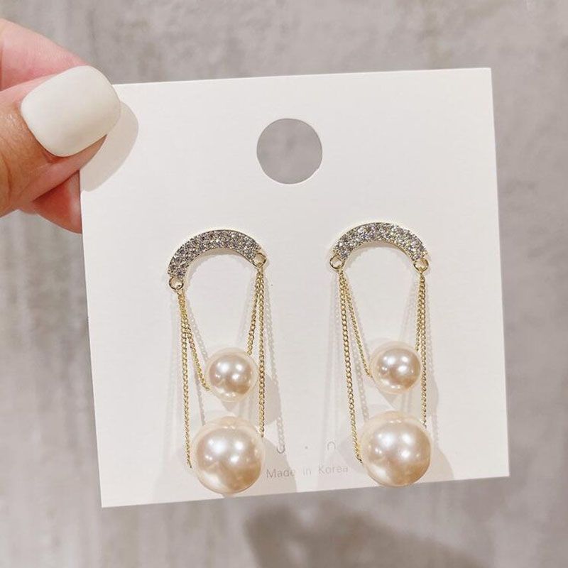 Mode Einfache Lange Quaste Perle Süße Frauen Legierung Ohrringe