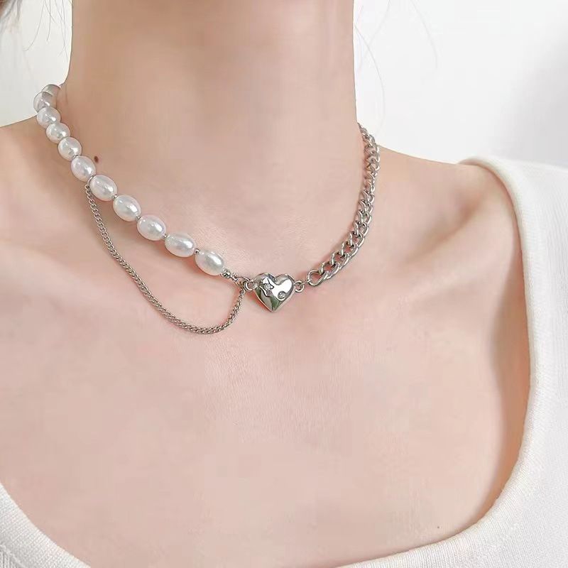 Baroque Style Pearl Chain Stitching Love Neck Chain