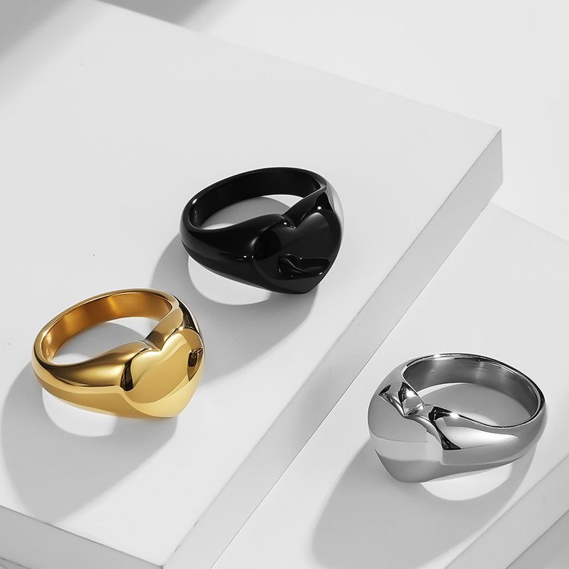 Mode Herz Form Überzogene 18k Gold Glossy Einfache Männer Und Frauen Edelstahl Ring