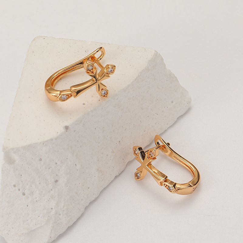 Simple 18k Or Cooper Zircon Croix Boucles D'oreilles