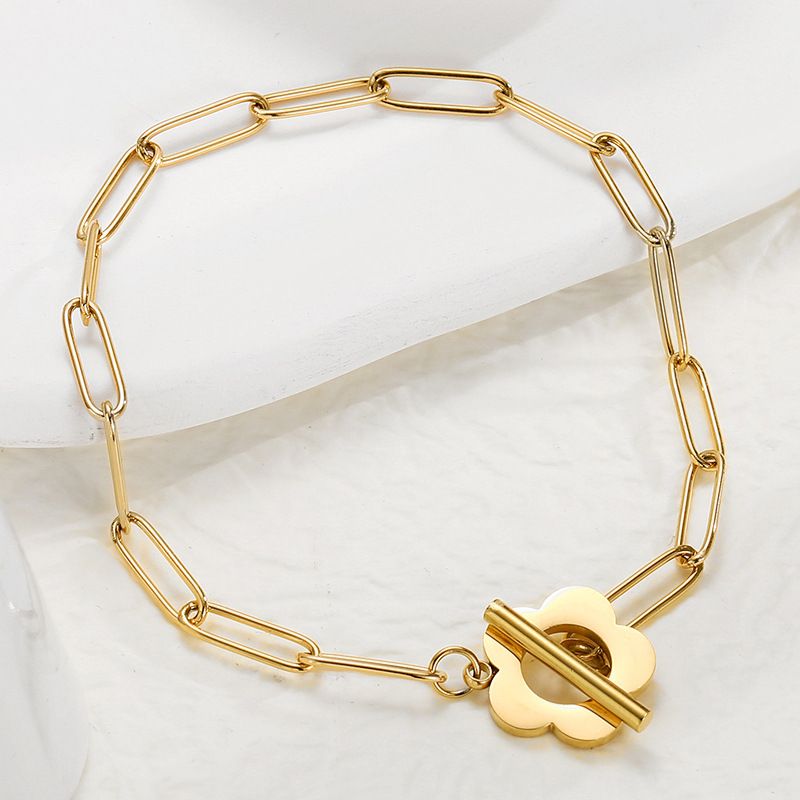 Fashion Simple Flower Pendant Titanium Steel Ot Buckle Bracelet Wholesale