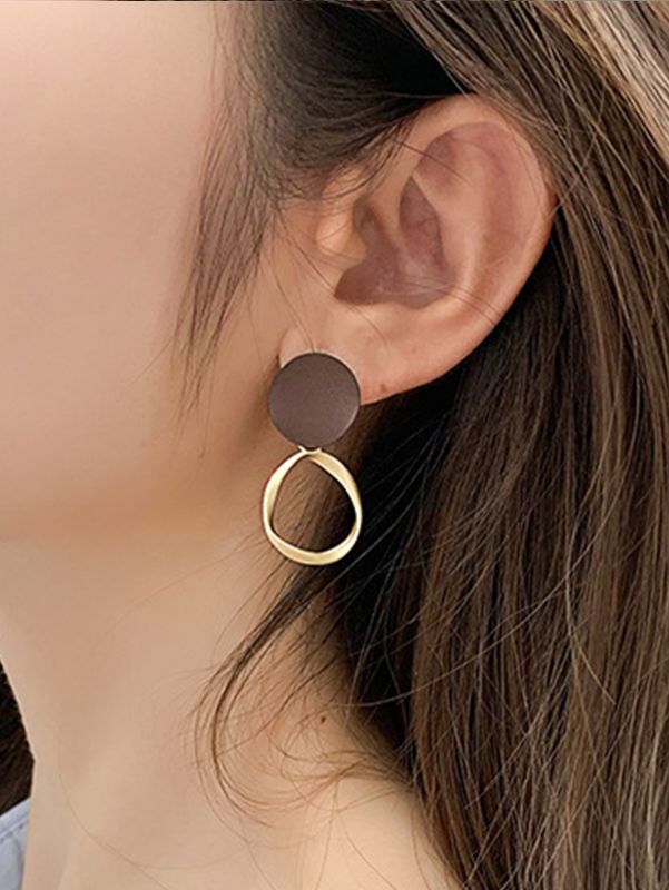 Sterling Silver Needle Round Geometric Matte Paint Earrings