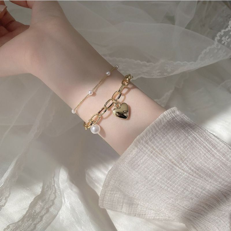Mode Süss Herz Legierung Eingelegte Perlen Künstliche Perlen Frau Armbänder