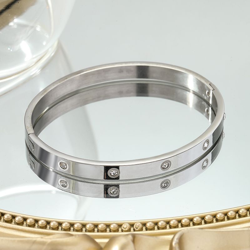 Fashion Simple Polished O-shaped Stainless Steel Rhinestone Inlaid Bracelet