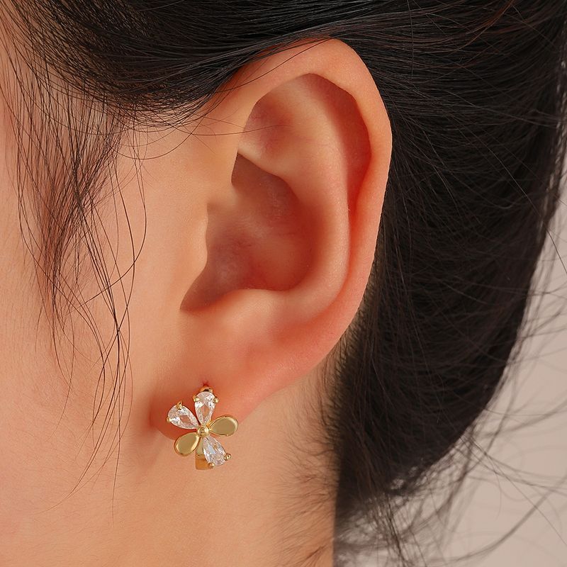 Simple Style Copper Micro Inlaid Zircon Flower Heart Earrings