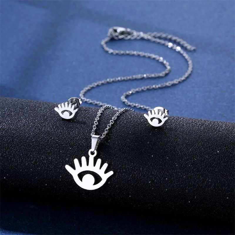 Women's Simple Style Devil's Eye Eye Stainless Steel Titanium Steel Pendant Necklace Jewelry Sets