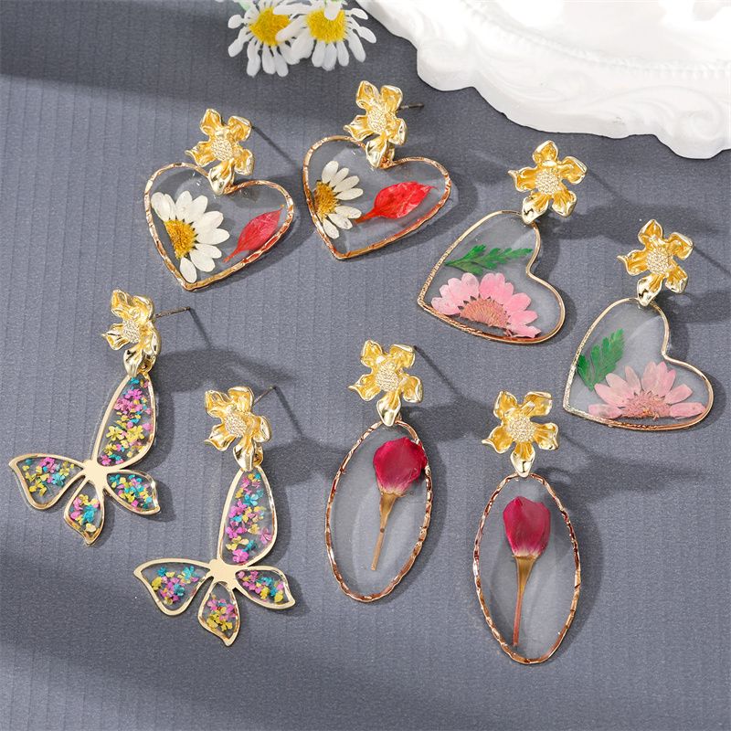 Neue Stil Kreative Rose Getrocknete Blume Schmetterling Herz-förmigen Anhänger Ohrringe