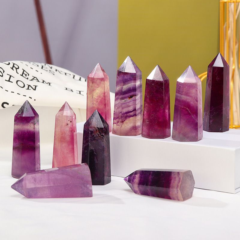 Natürliche Kristall Spalte Lila Fluorit Einzelnen Hexagonal Prism Säule Inländischen Ornamente