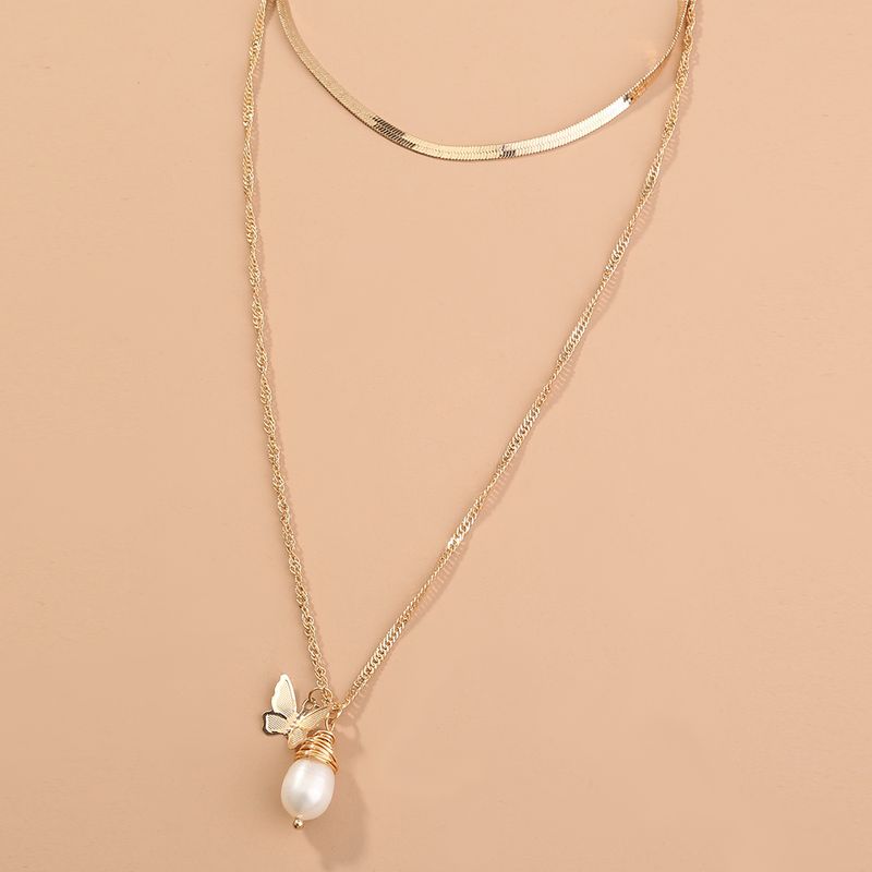 Mode Einfache Schmetterling Natürliche Perle Anhänger Legierung Schlüsselbein Kette Multi-schicht Metall Halskette