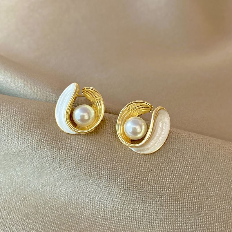 Pendientes Geométricos De Perlas Incrustaciones De Moda Joyería De Oreja De Aleación Para Mujer