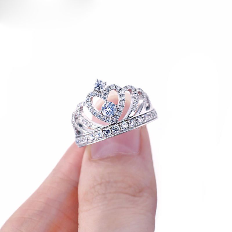 Mode Kreative Strass Intarsien Crown Legierung Ring Ornament