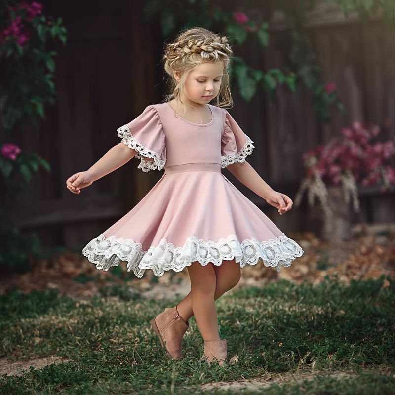 Kleines Mädchen Beiläufige Spitze Feste Farbe Multi-farbe Kurzarm Nette Kleid