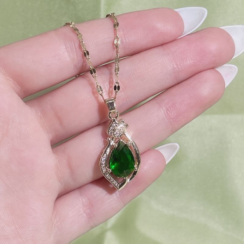 Fashion Full Diamond Rose Micro-inlaid Green Rhinestone Titanium Steel Necklace