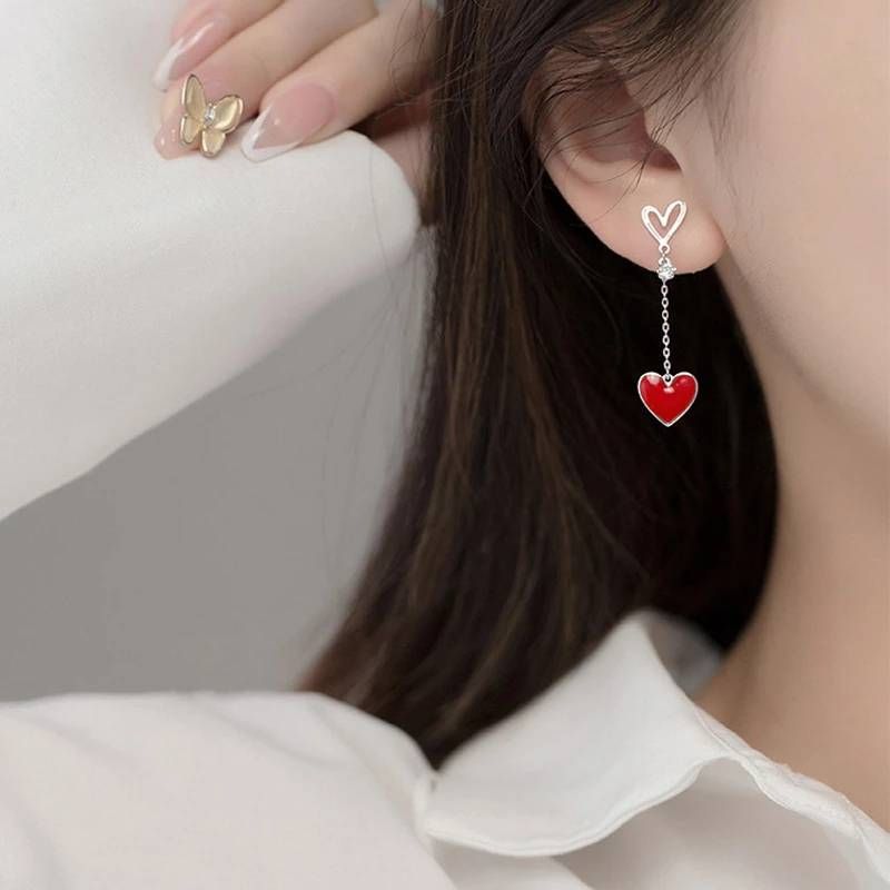 Fashion Simple Asymmetric Shiny Heart Long Alloy Ear Studs Ear Clip