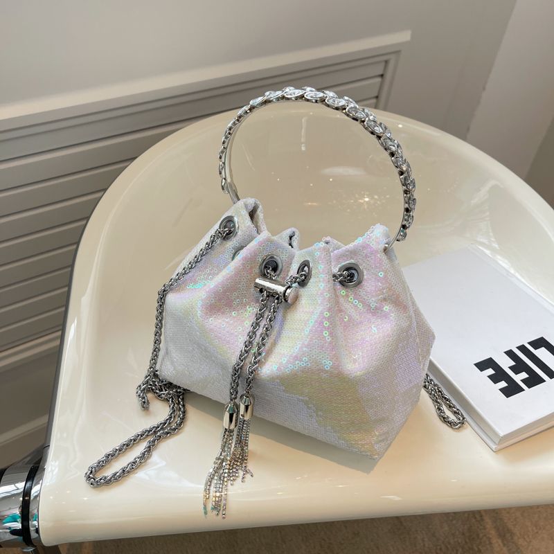 2022 New Fashion Sequined Chain Small Portable Bucket Bag Women
