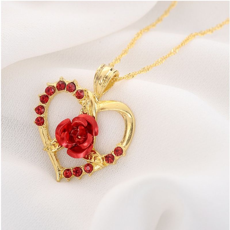 Women's Fashion Heart Alloy Pendant Necklace Diamond Artificial Rhinestones Necklaces