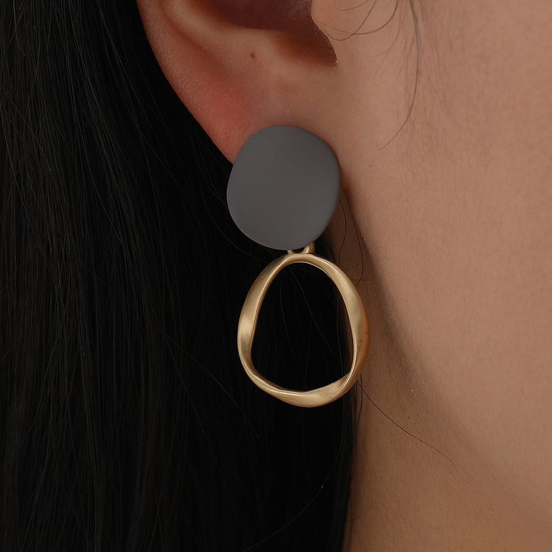 Fashion Round Alloy Stoving Varnish Women's Earrings
