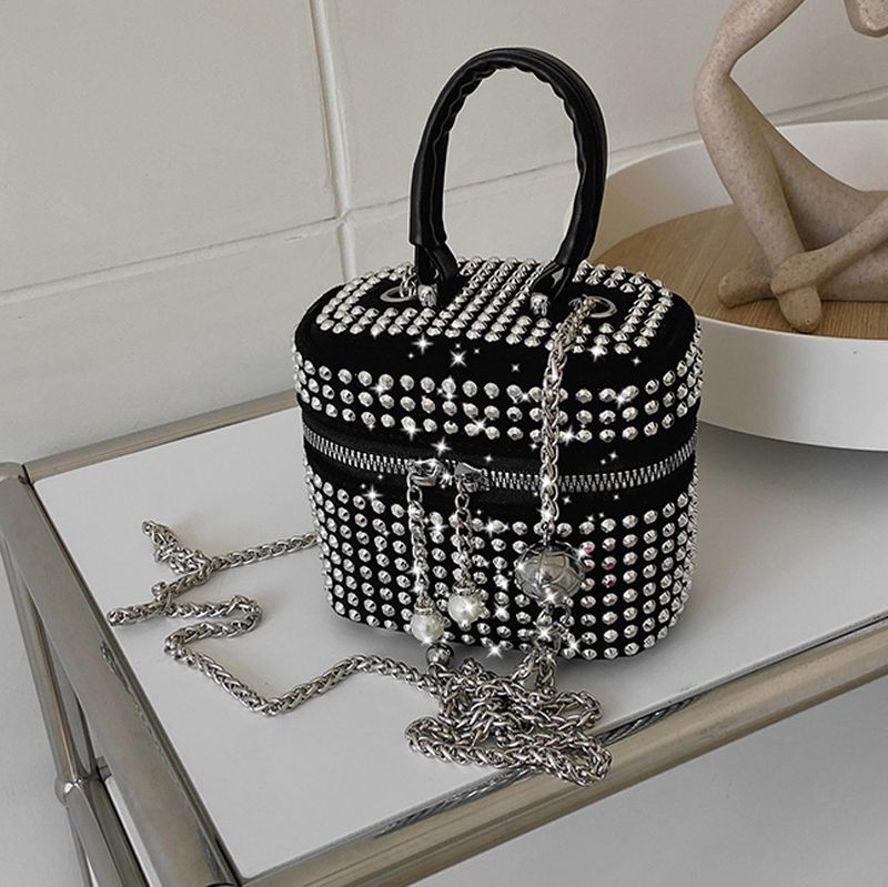 Women's Fashion Solid Color With Drill Pearl Chain Square Zipper Square Bag Pu Leather Shoulder Bags